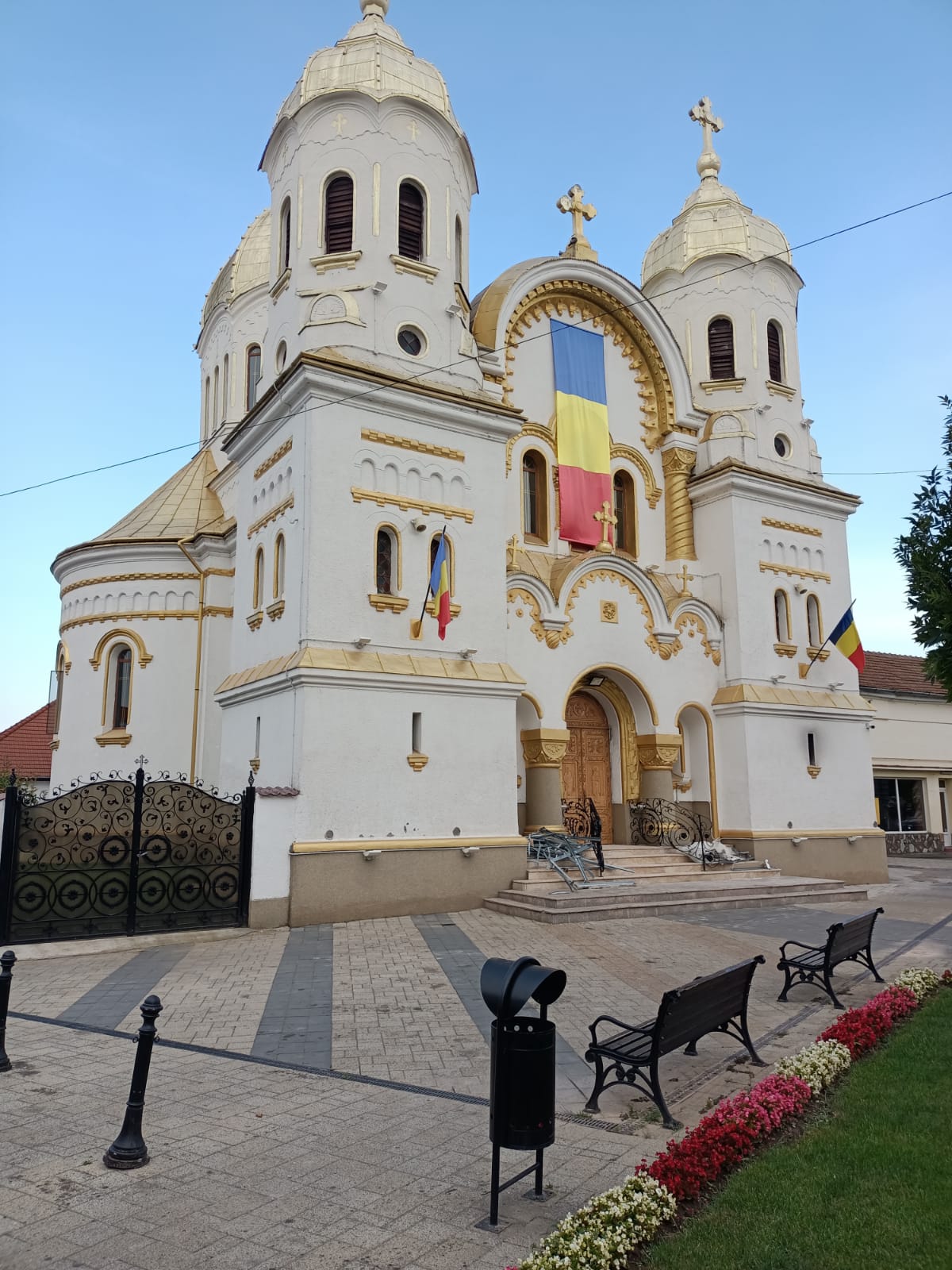 biserica-salonta-bihor-simon-hidroizolatii